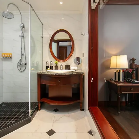 La Sinfonia Majesty Hotel And Spa Hanoi Exterior photo